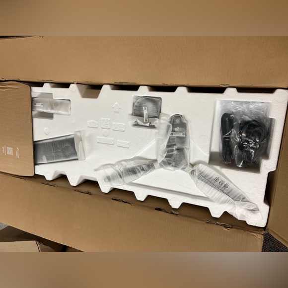 NEW Samsung 49" S95UA Super Ultrawide Dual QHD Monitor, 4ms, QLED, HDR400 - Picture 2 of 14